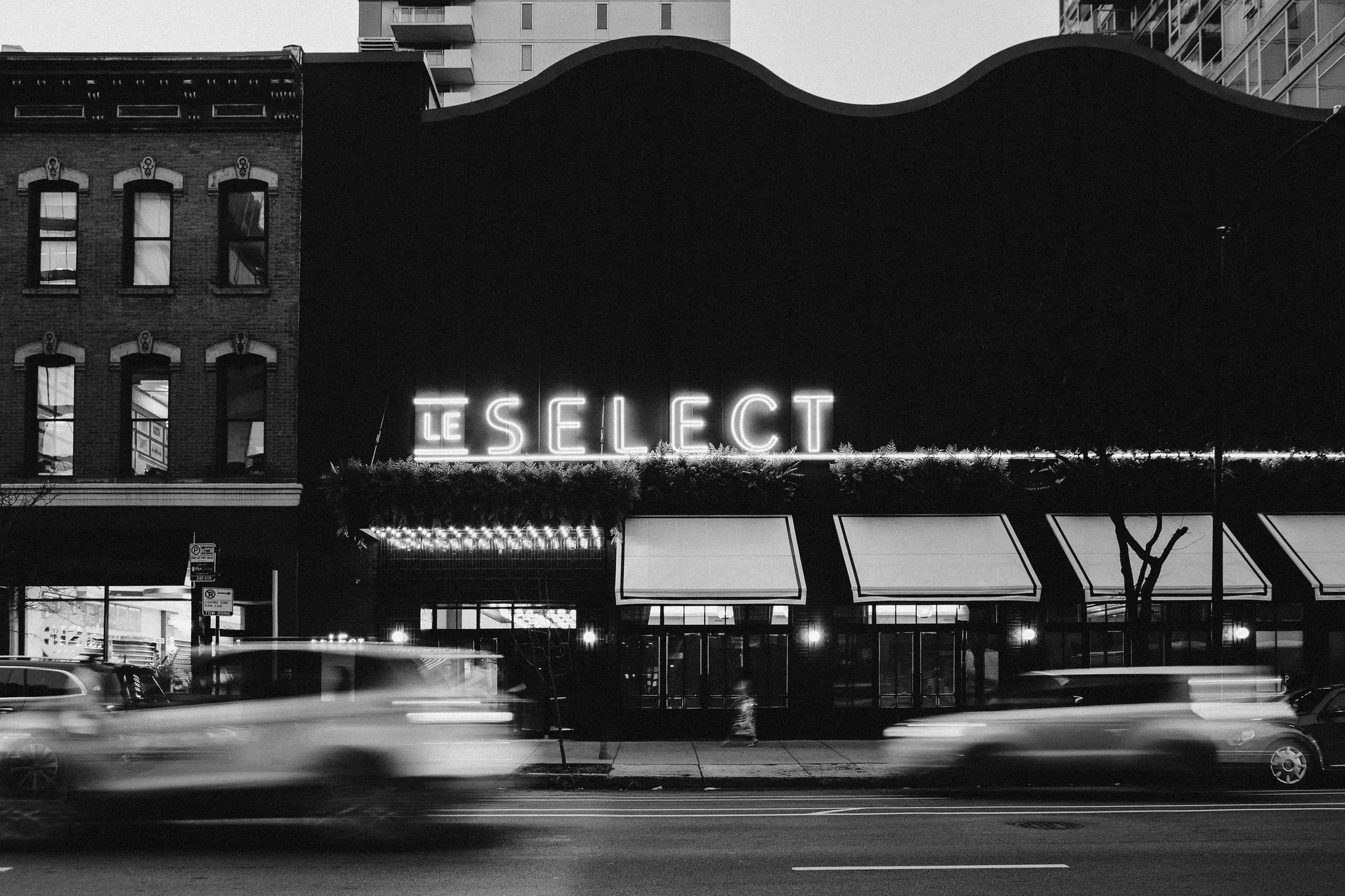 Le Select Exterior Photo
